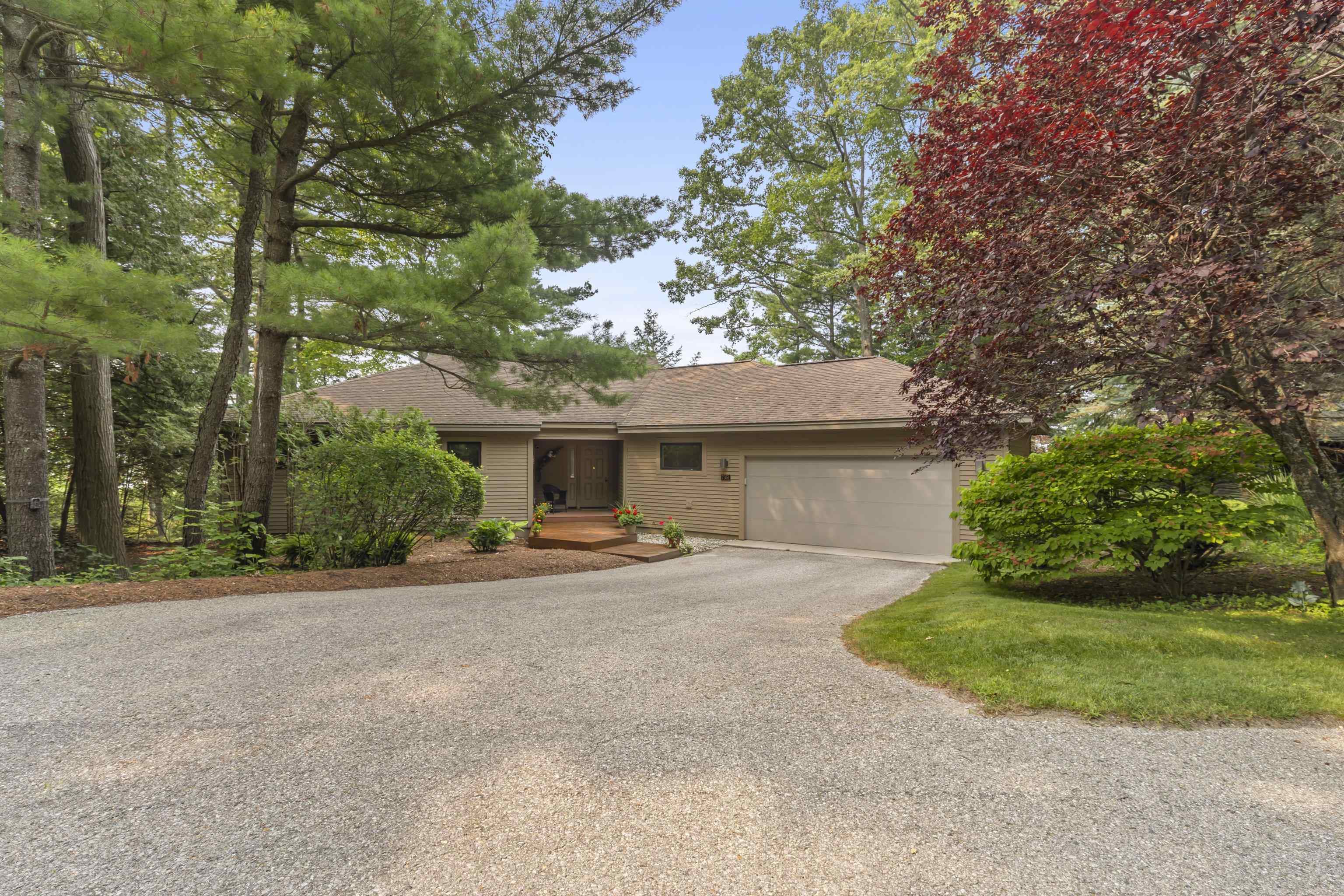 7351 Fredonia Way