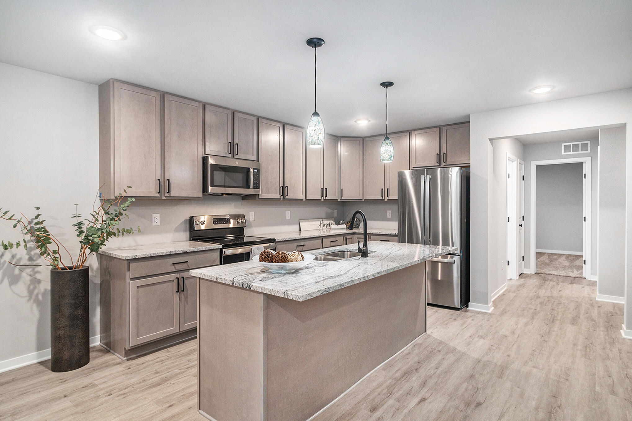 17549 Beechwood Lane