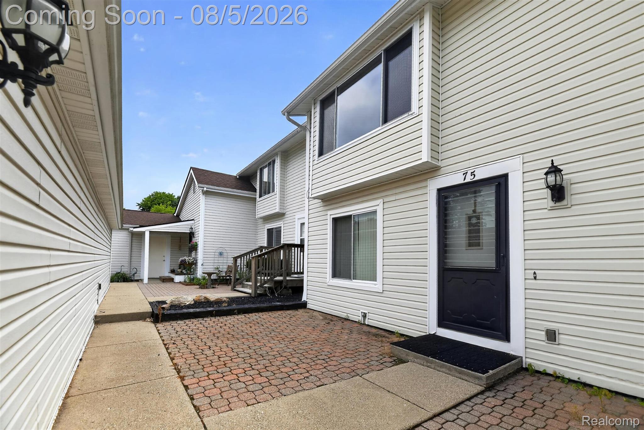 75 Oxford Oaks Drive 75