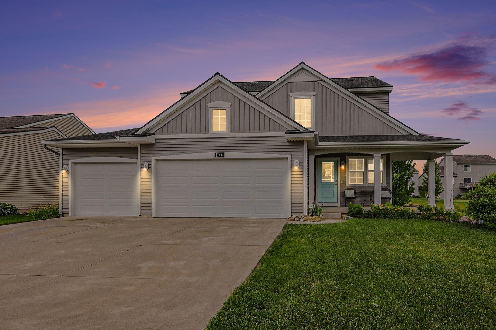 1144 Cobblestone Way Drive SE