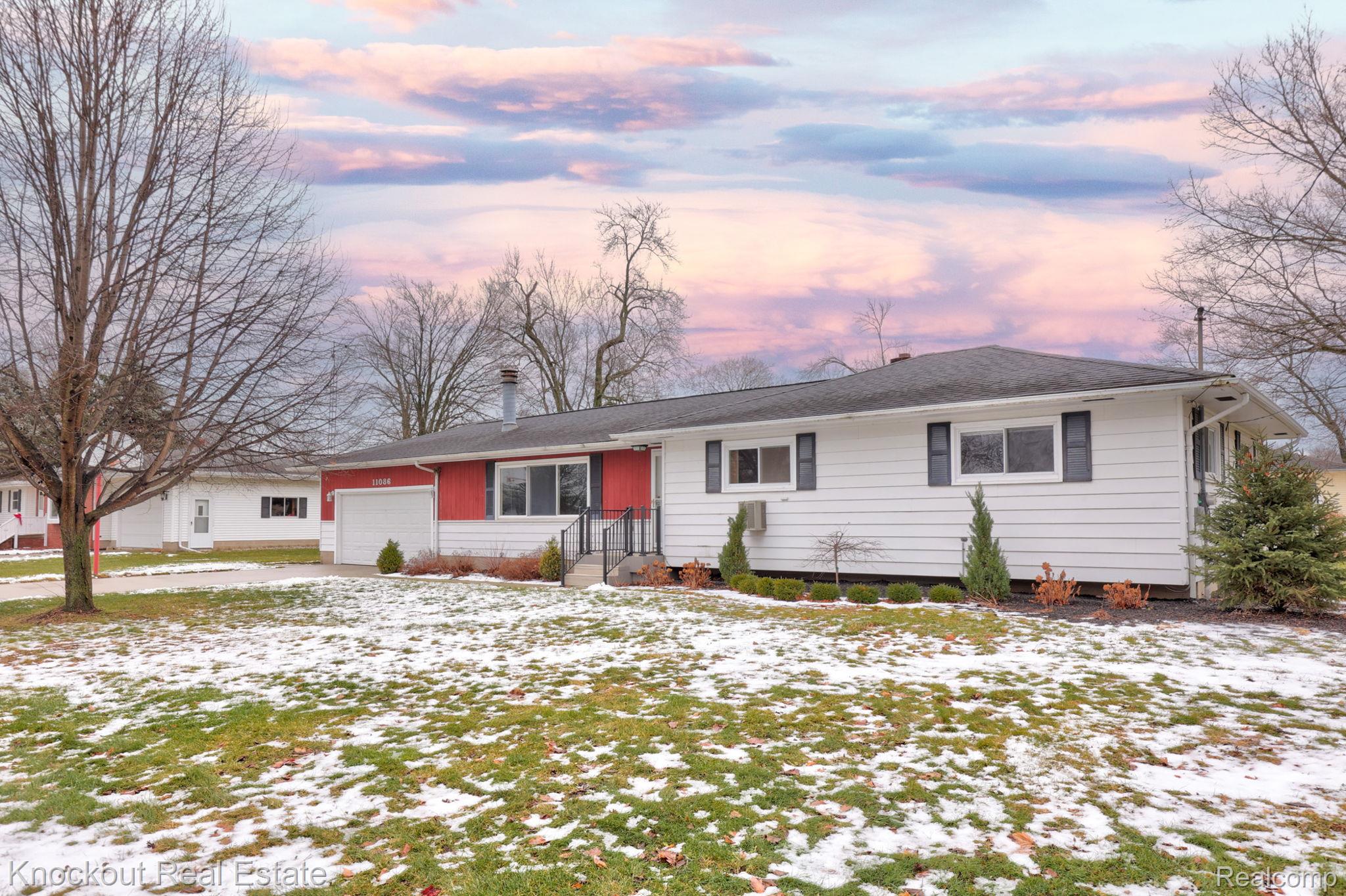 11086 N Evergreen Drive