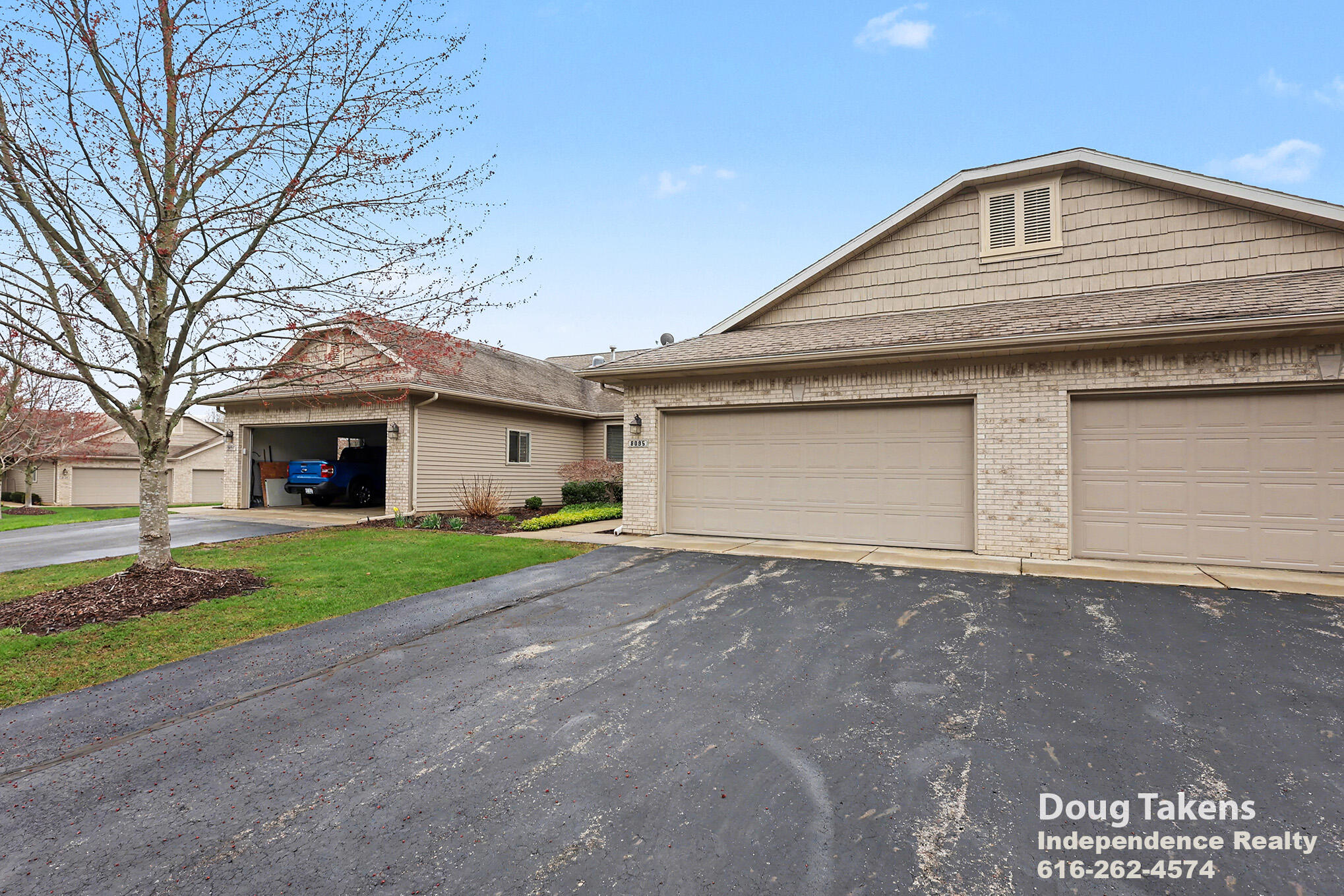 8095 Misty View Drive SW