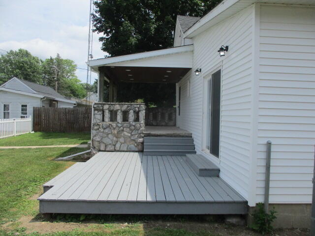 6627 E Berrien Street E