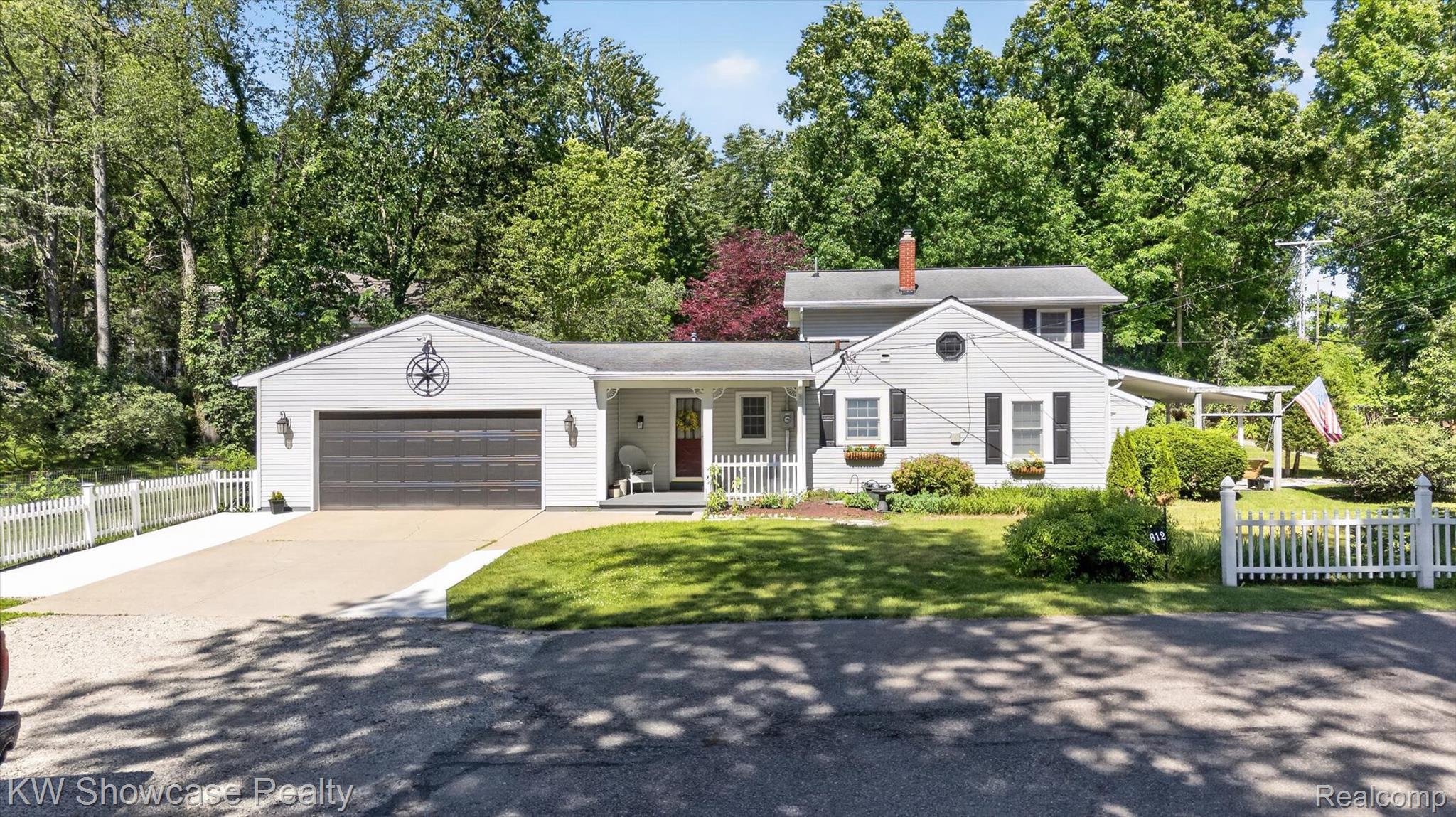 612 Sunrise Park