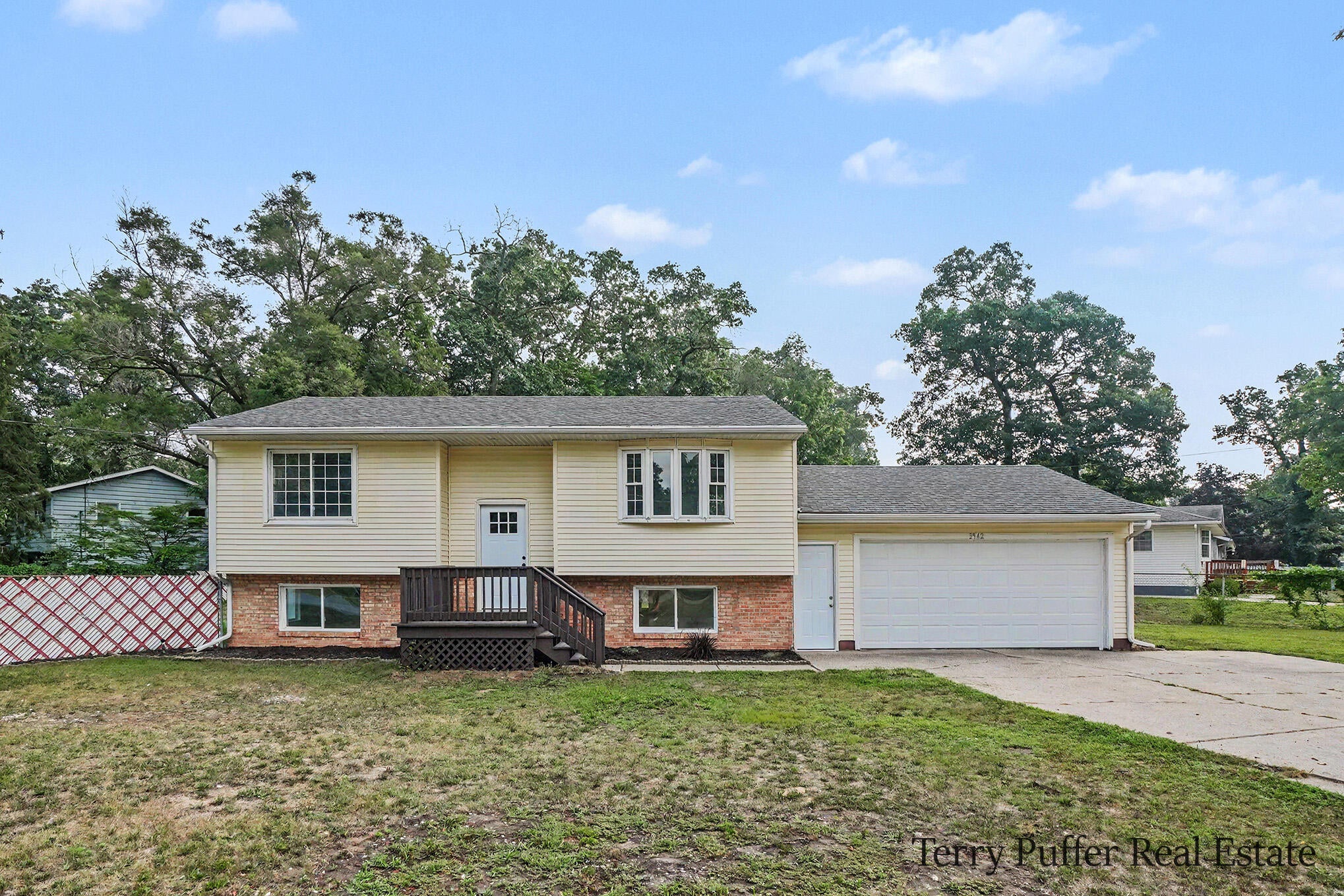 3942 Hall Road