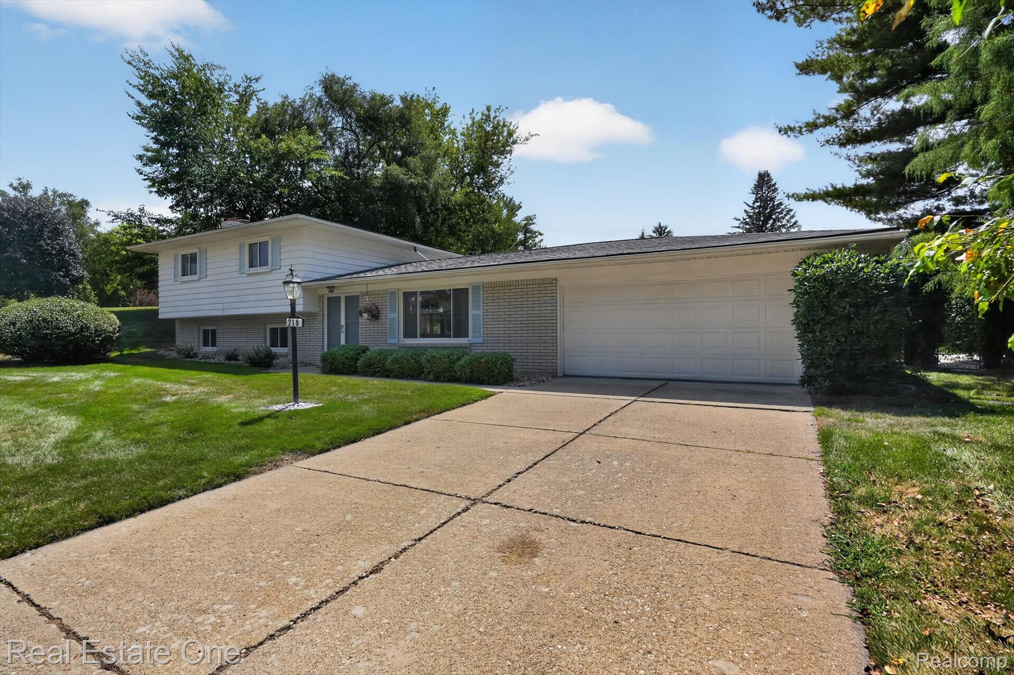 219 Allen Lake Drive