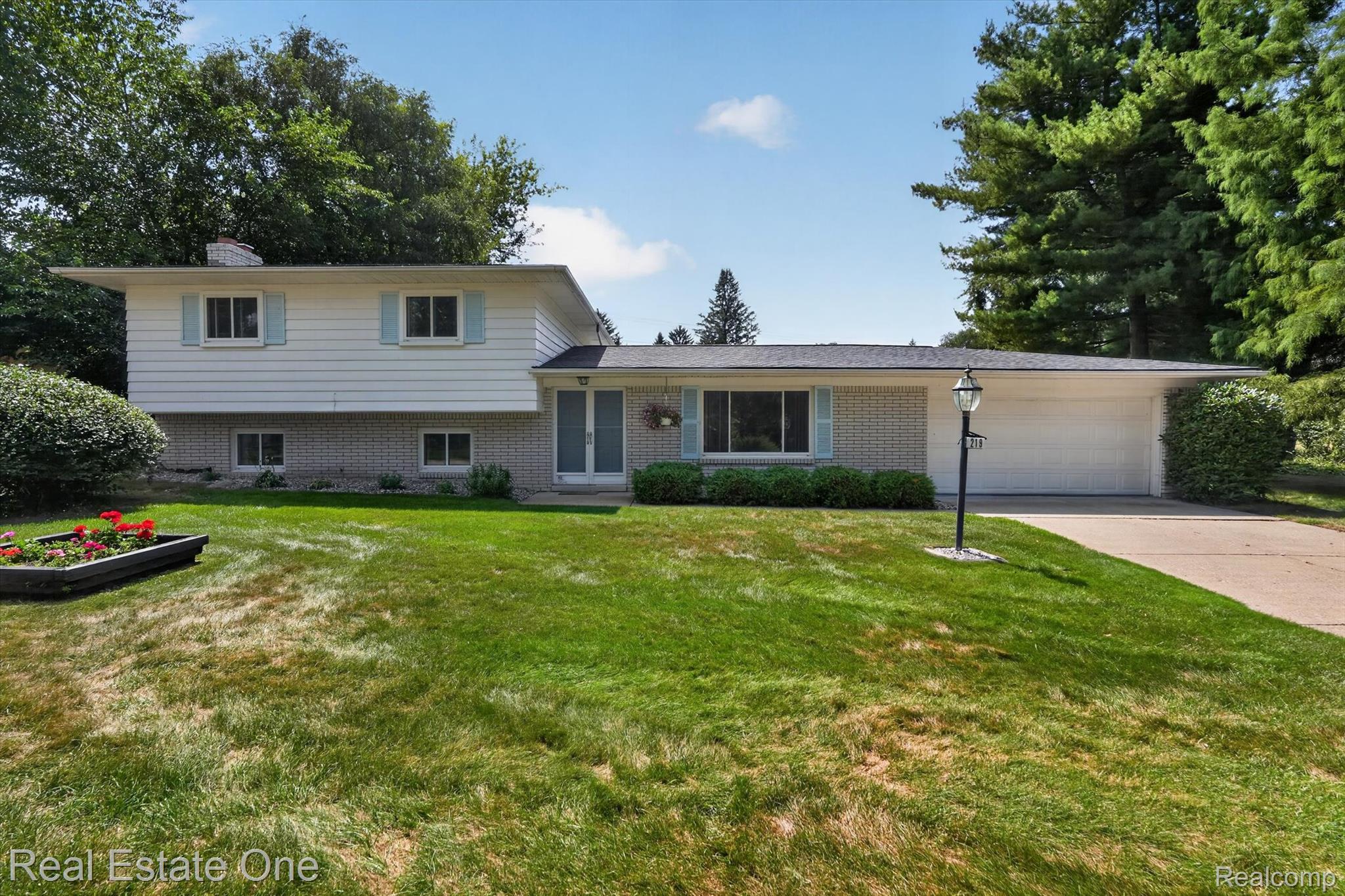 219 Allen Lake Drive