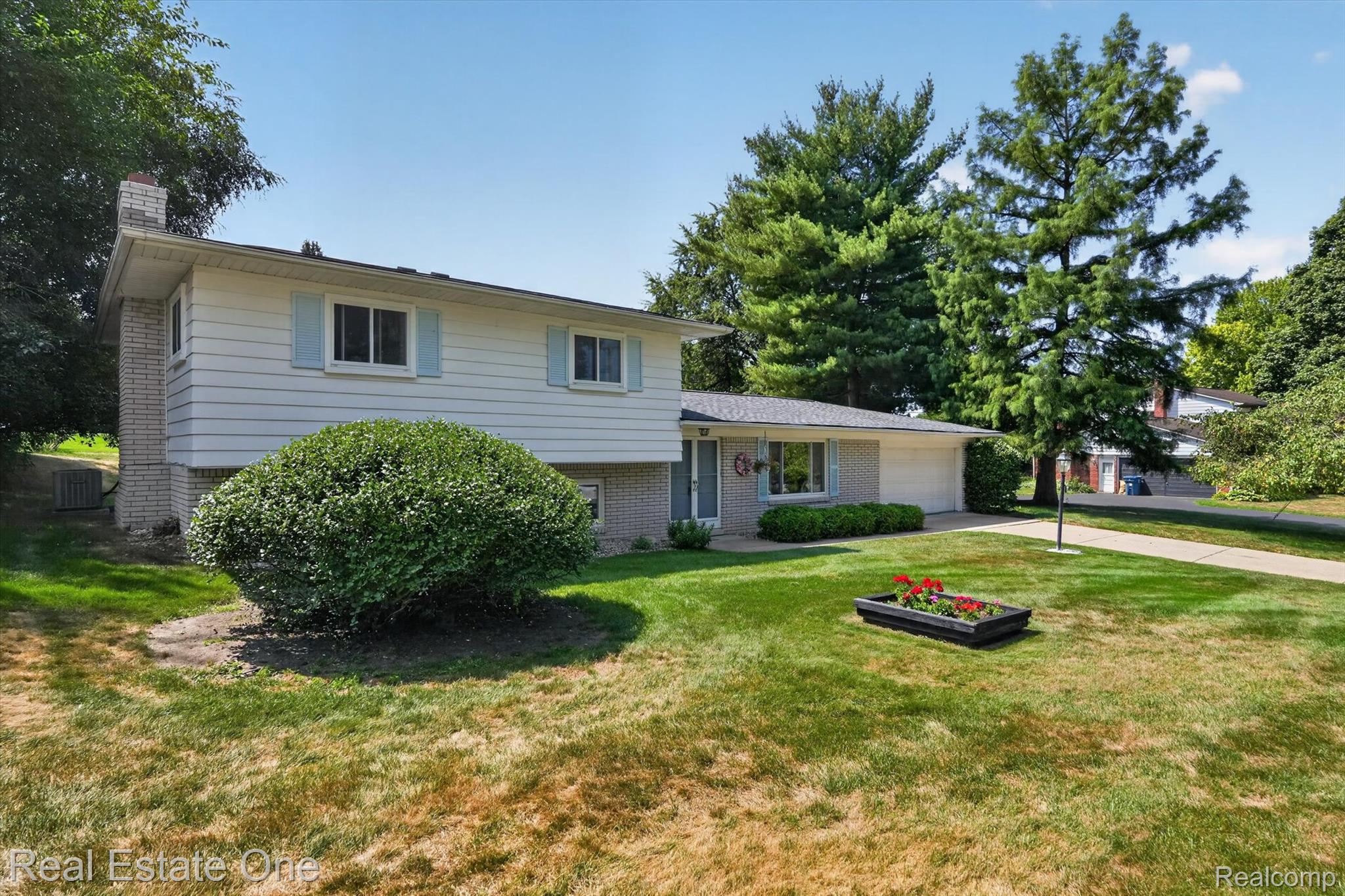 219 Allen Lake Drive