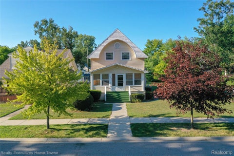 Photo of 3003 North Boulevard, Port Huron City, MI 48060 (MLS # 20261069347)