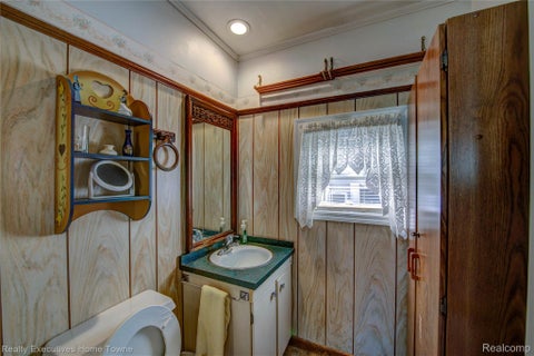 Tiny photo for 3003 North Boulevard, Port Huron City, MI 48060 (MLS # 20261069347)