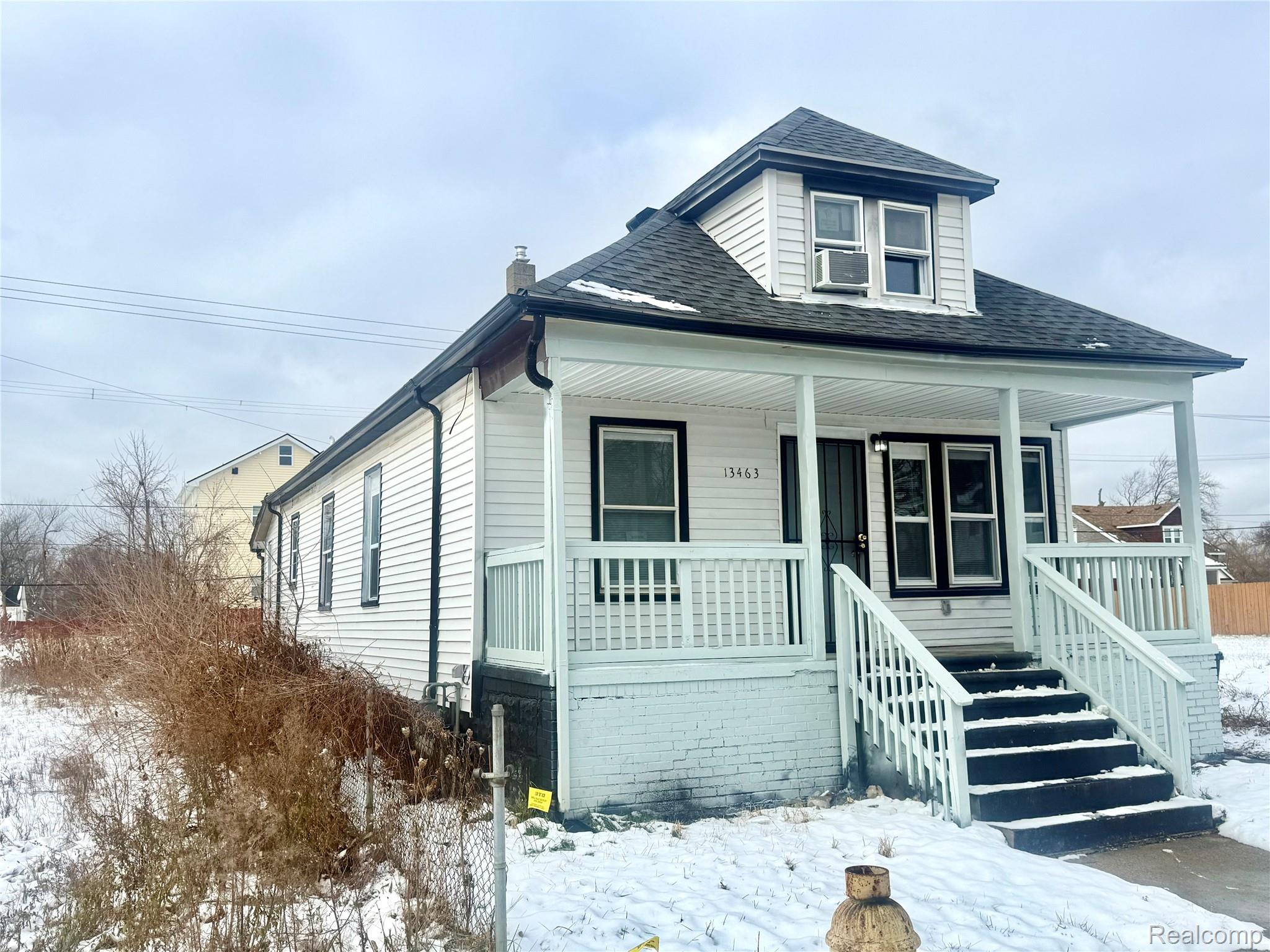 13463 Buffalo Street