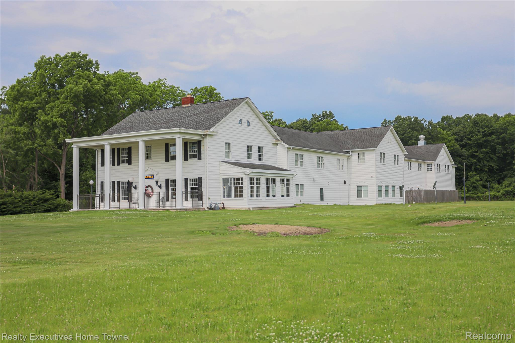 9334 River Road