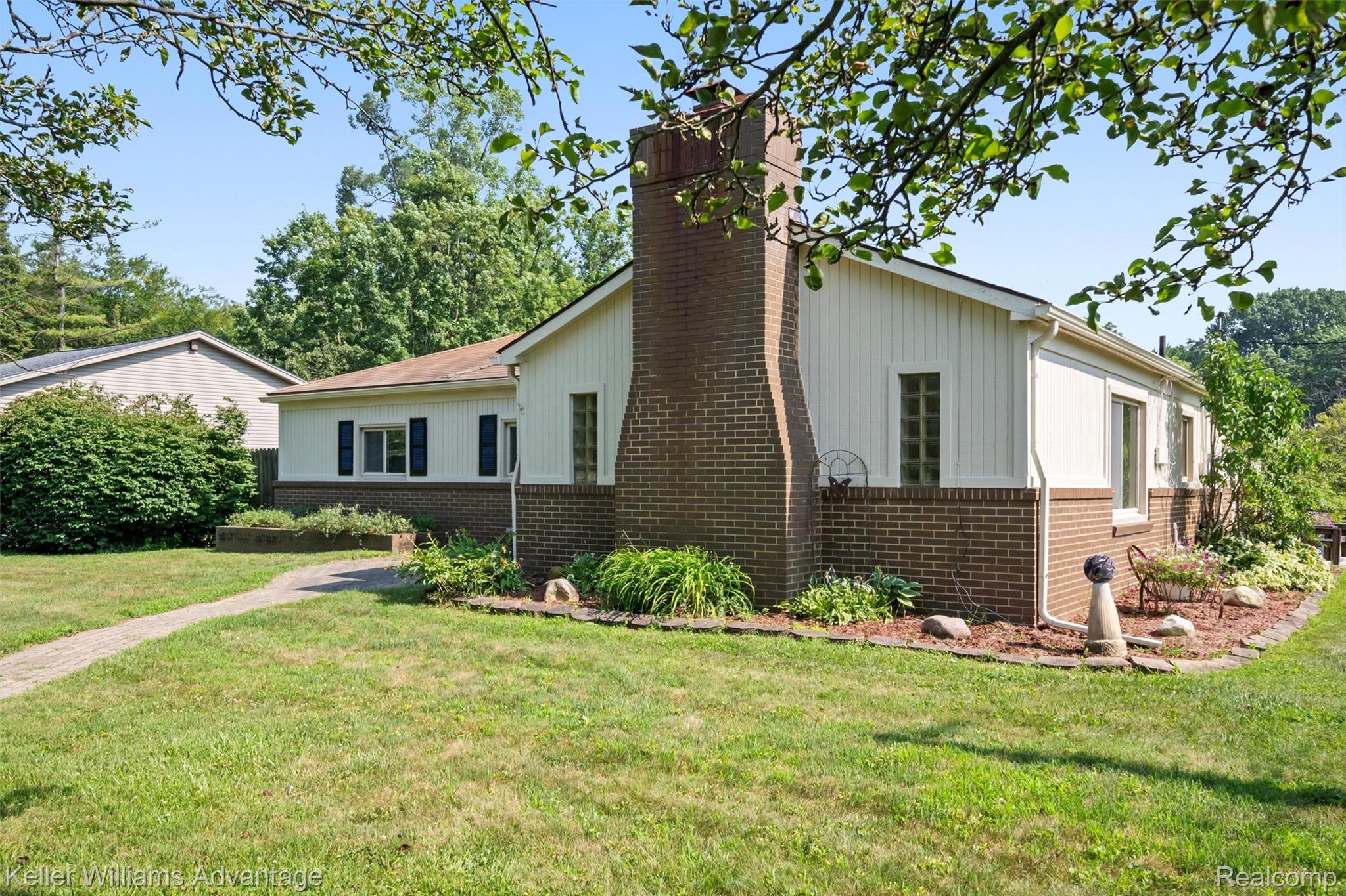 32671 Cadillac Street