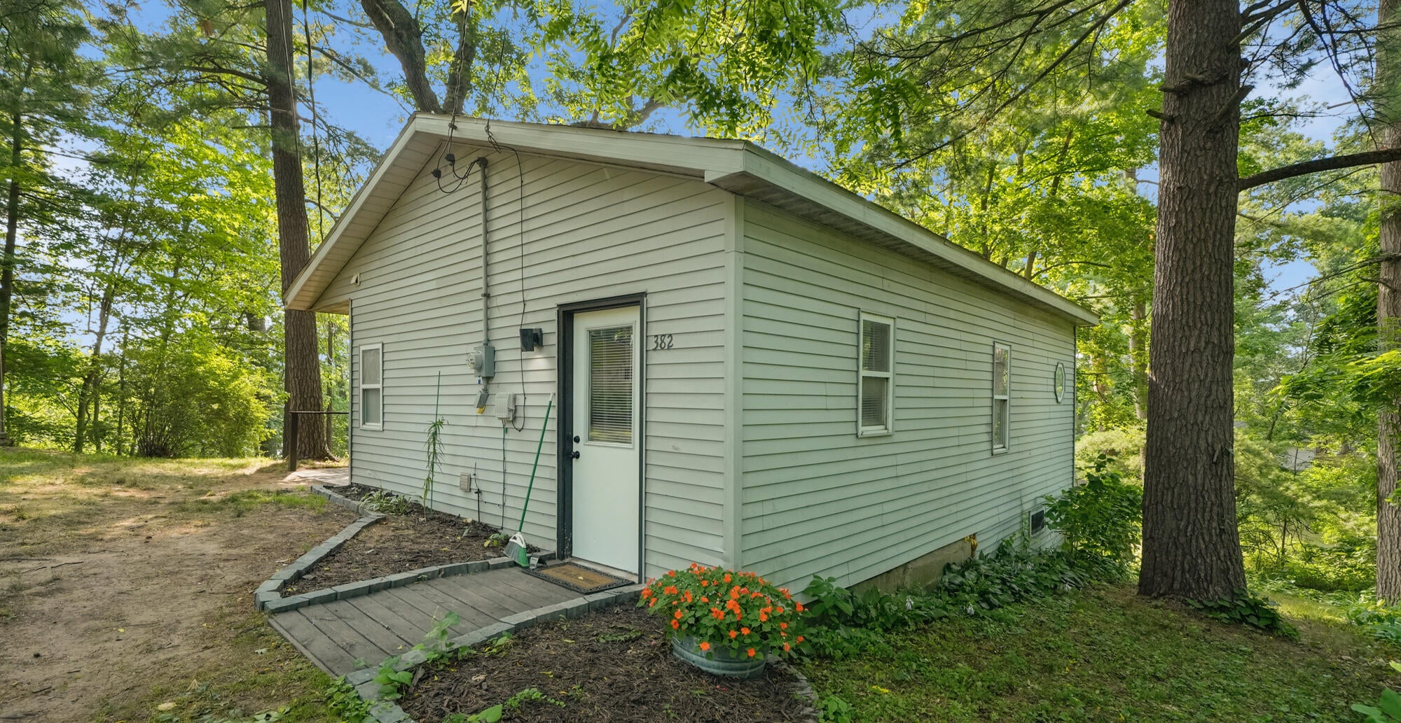 382 W Pine Drive