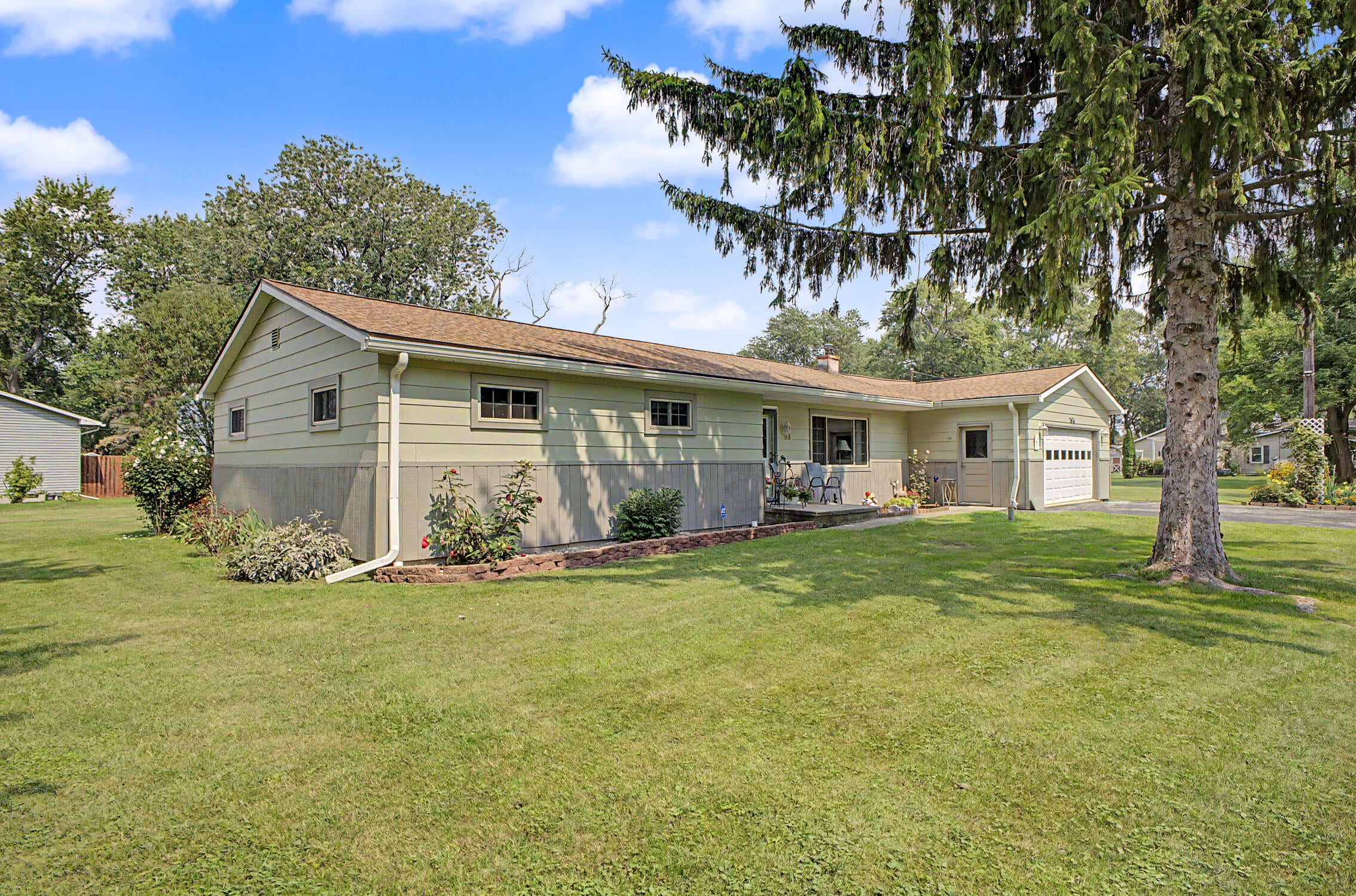 7676 Southmoor Drive