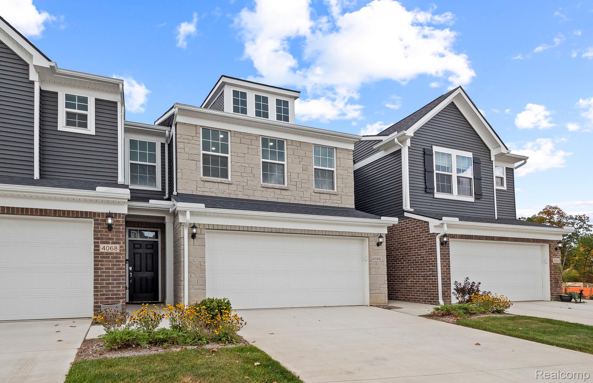 4066 Nottingham Circle