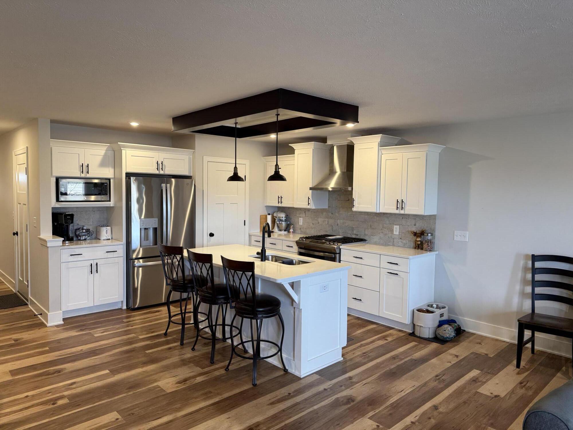 1633 Thyme Drive SW 2