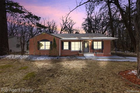 21251 8 1/2 Mile Road Southfield City MI 48075