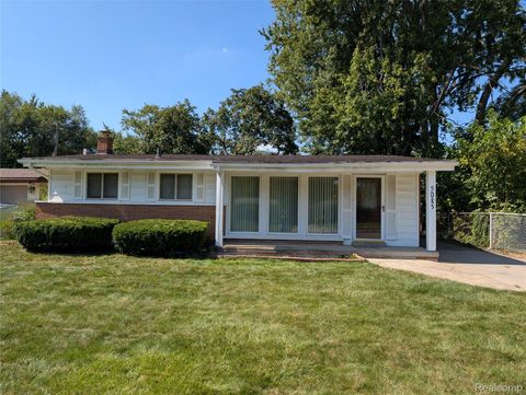 9085 Melrose Street Livonia City MI 48150