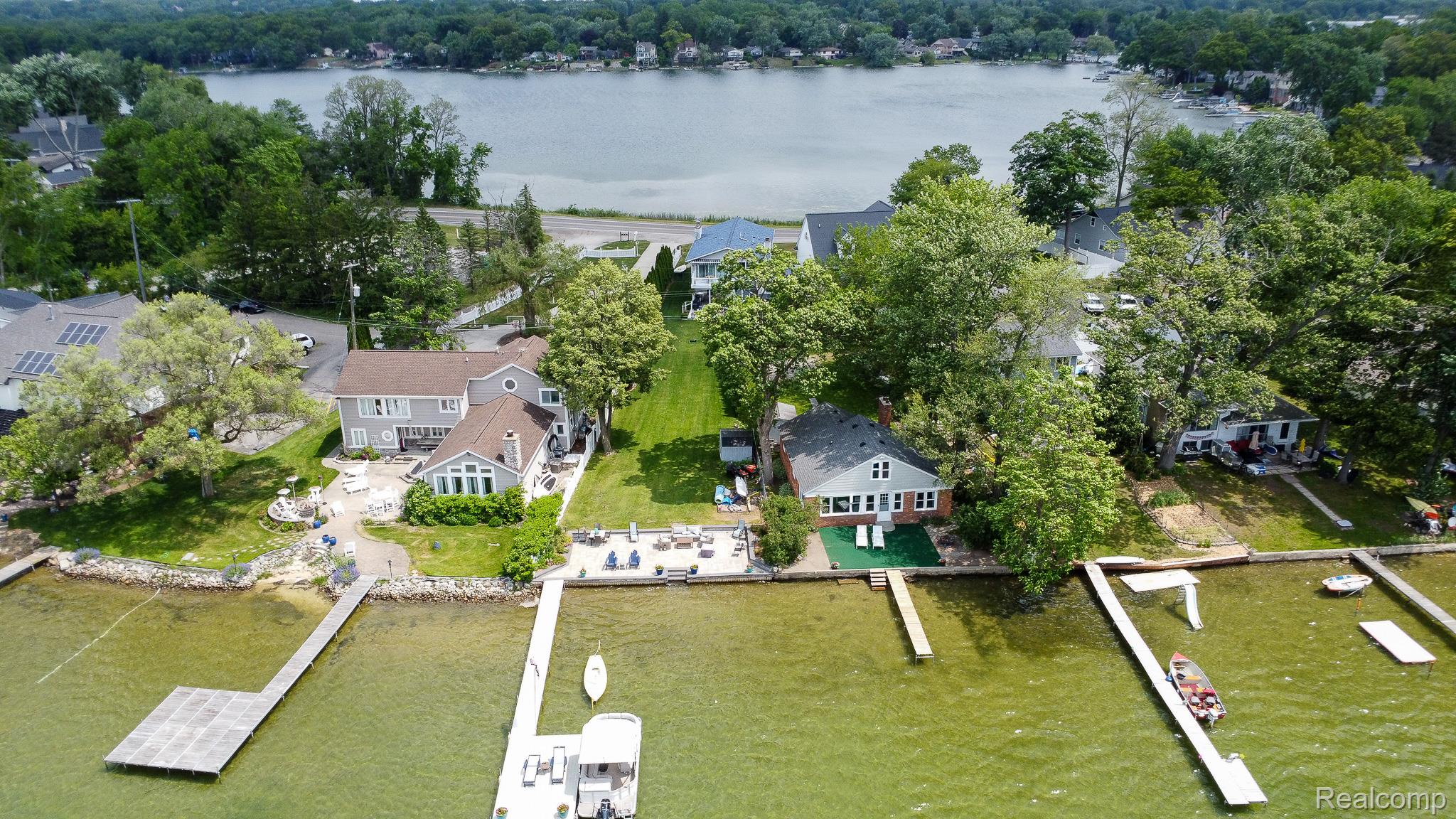 8691 Cooley Lake Road