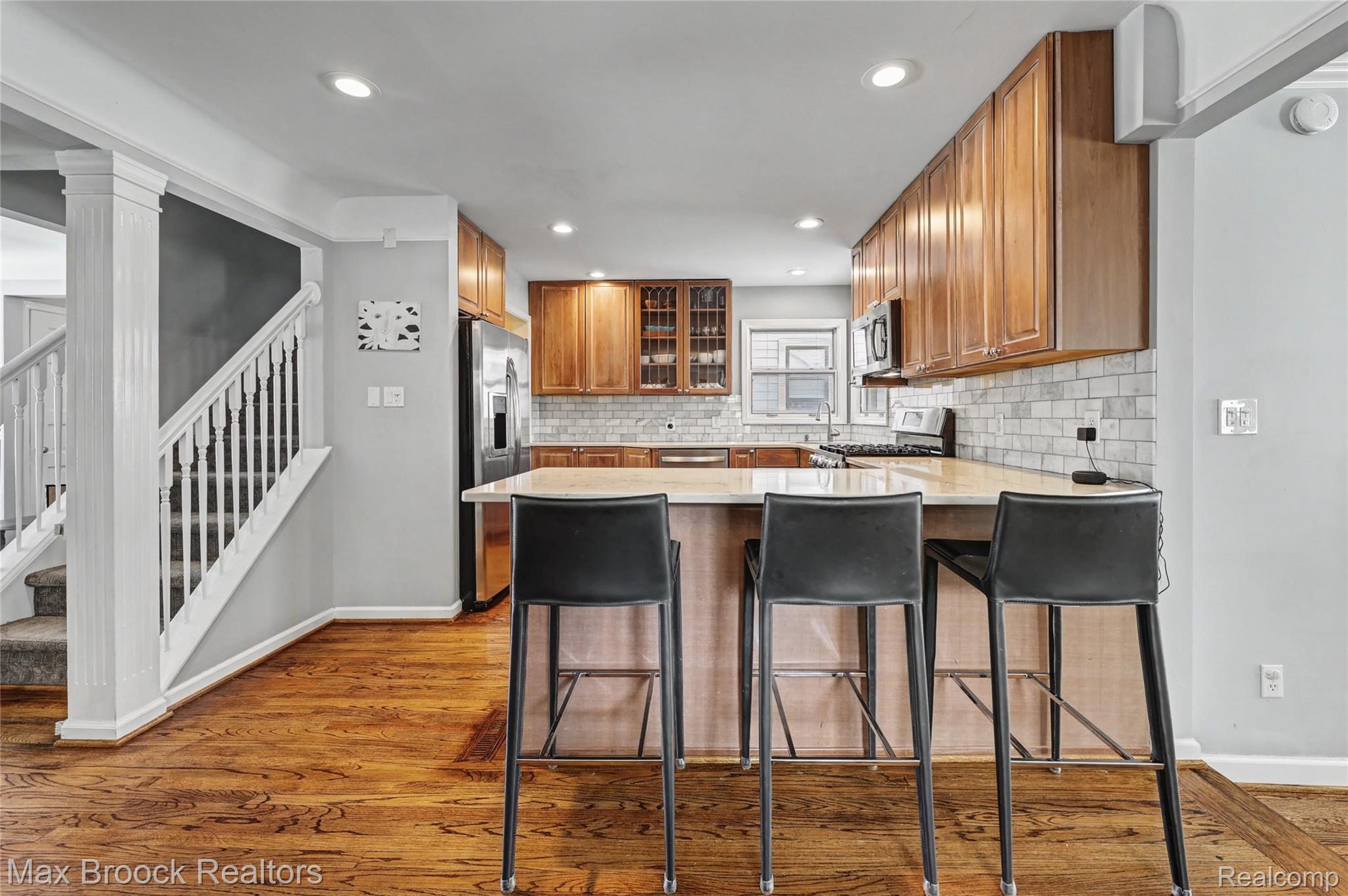 1592 Washington Boulevard