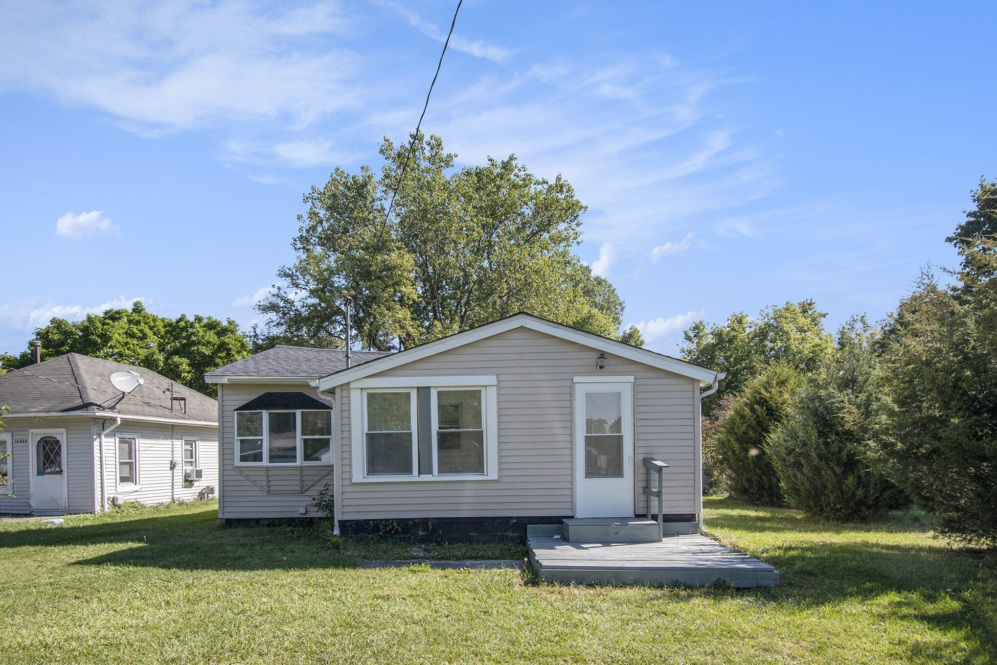 16967 Jones Lake Road