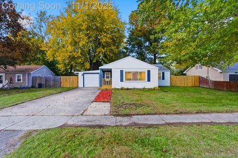 Photo of 2419 Montana Avenue, Saginaw City, MI 48601 (MLS # 20251047736) Photo of 2419 Montana Avenue, Saginaw City, MI 48601 (MLS # 20251047736)