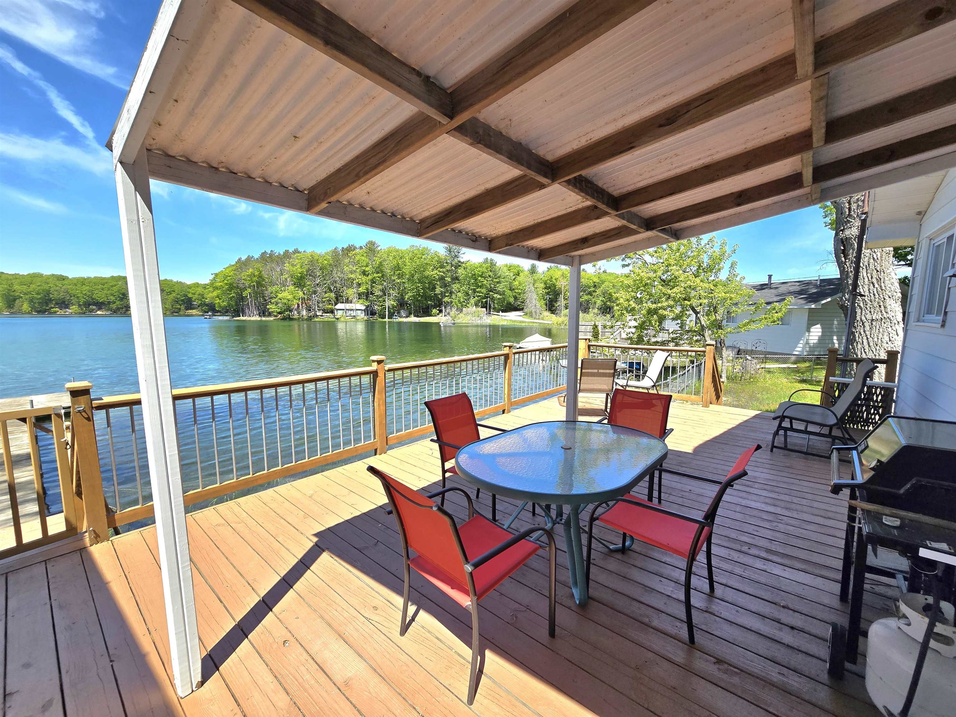 7293 NE Trillium Trail