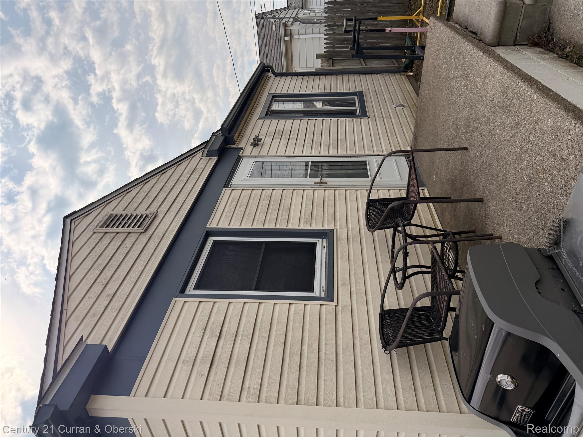 13272 Pullman Street