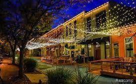 232 E MICHIGAN Avenue