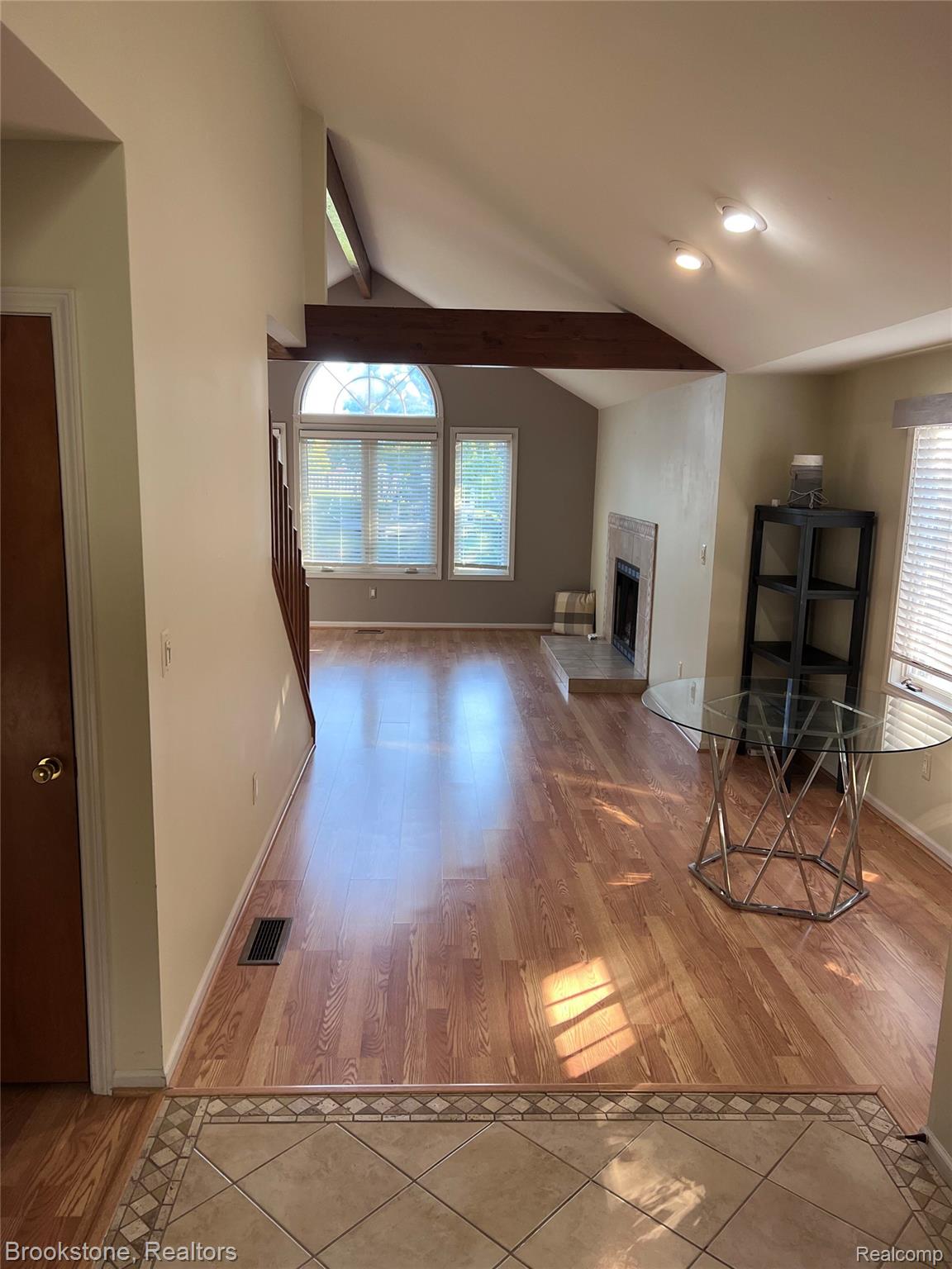 473 Village Oaks Court