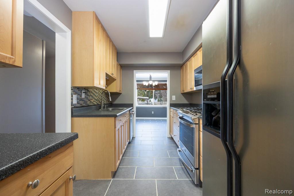 743 E Liberty Street