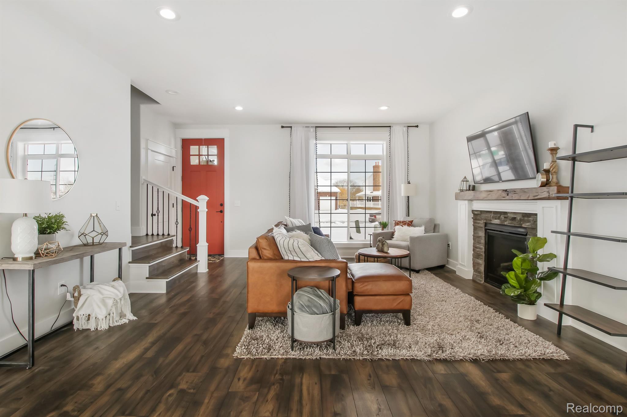 2291 WOODS WEST Drive