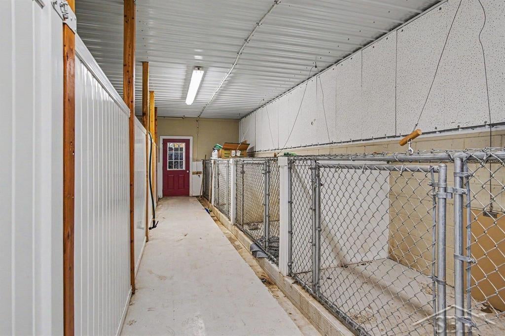 000 Kennel Drive