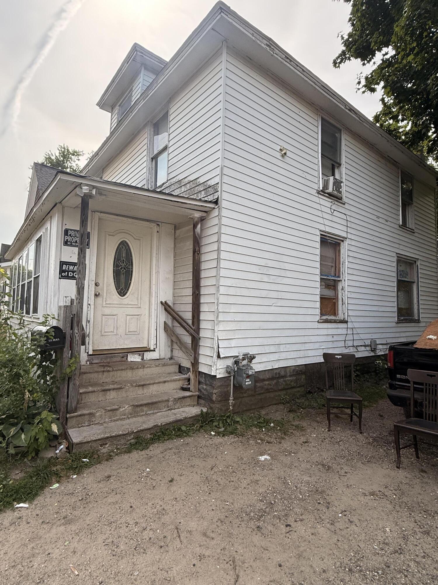 1208 Hays Park Avenue