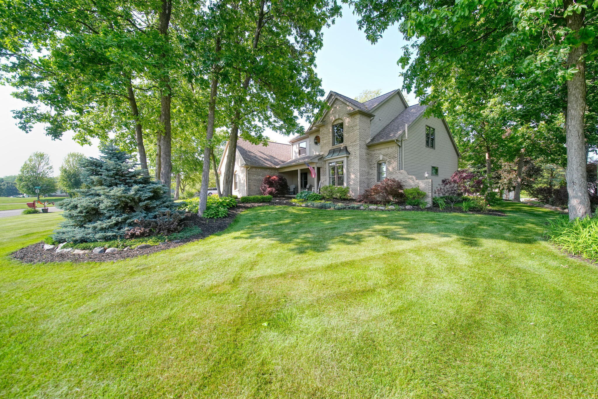 3179 Lakewood Shores Drive