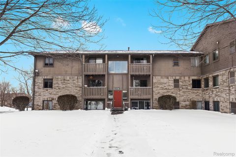 8709 Candlewood Trail 5 Brighton City MI 48116