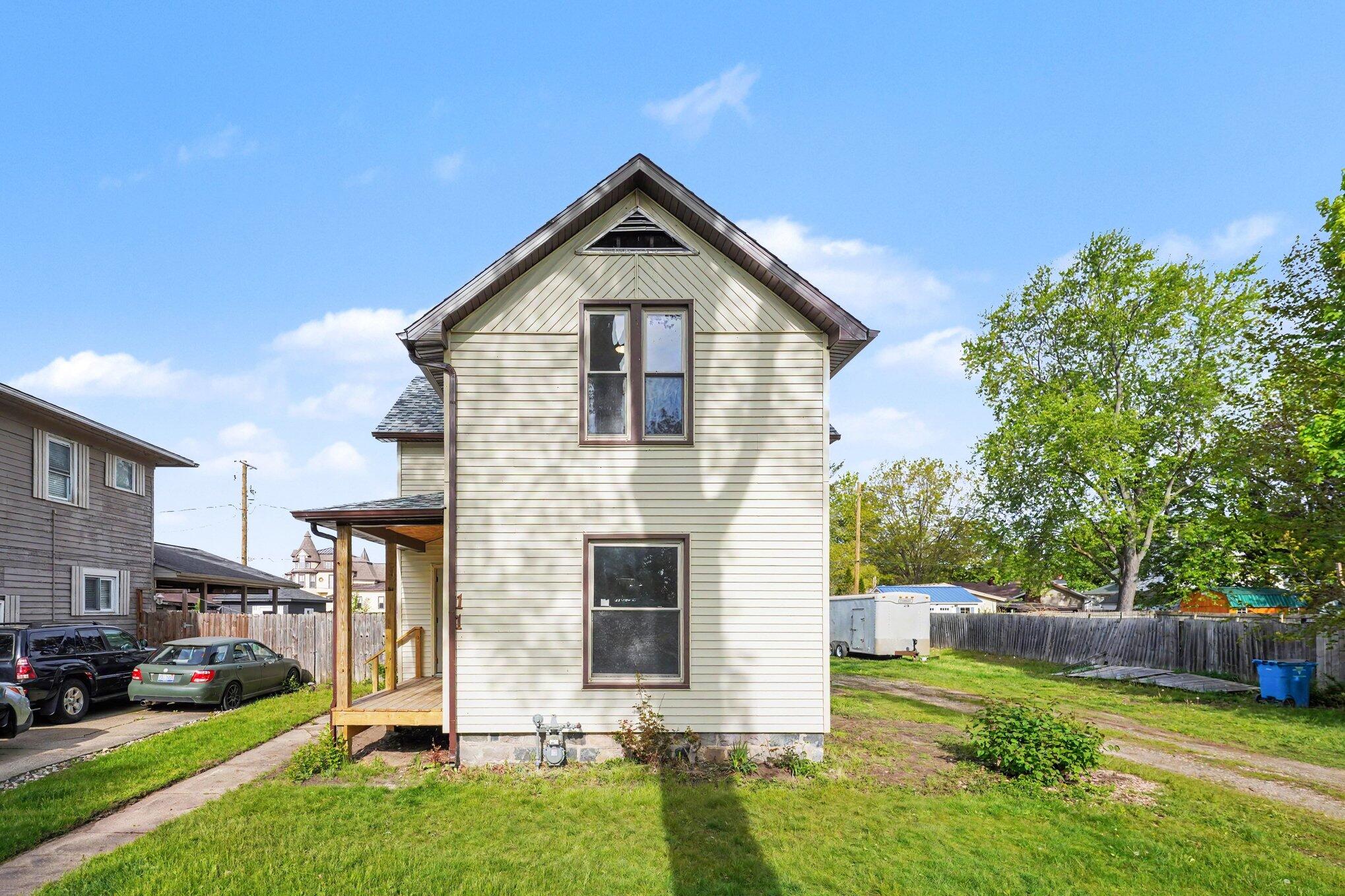 112 N Andrews Street