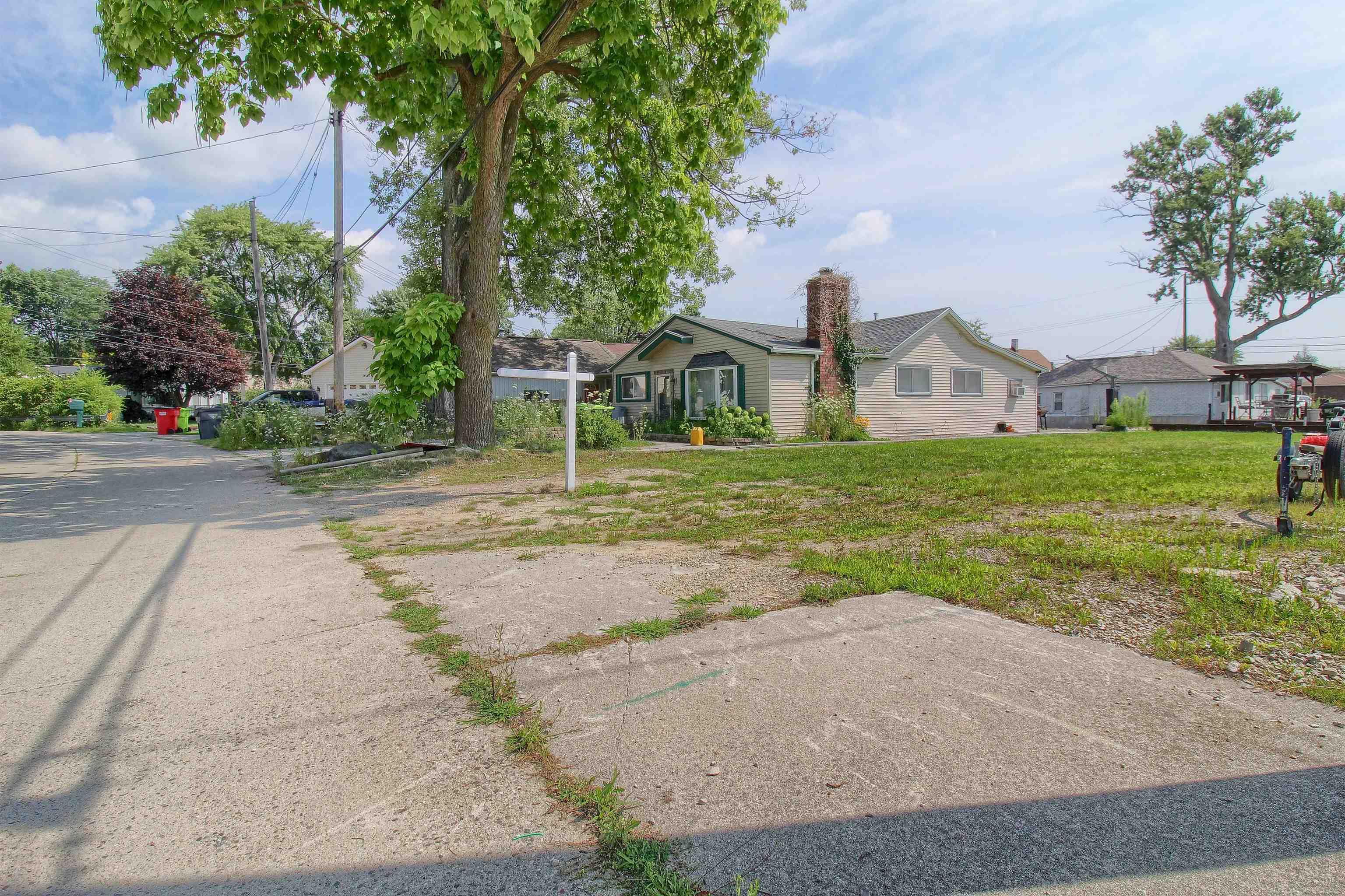 37924 Maplehill Street