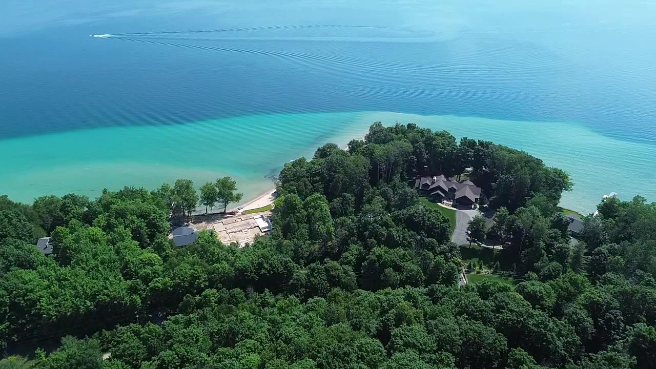 3485 NW Torch Lake Drive