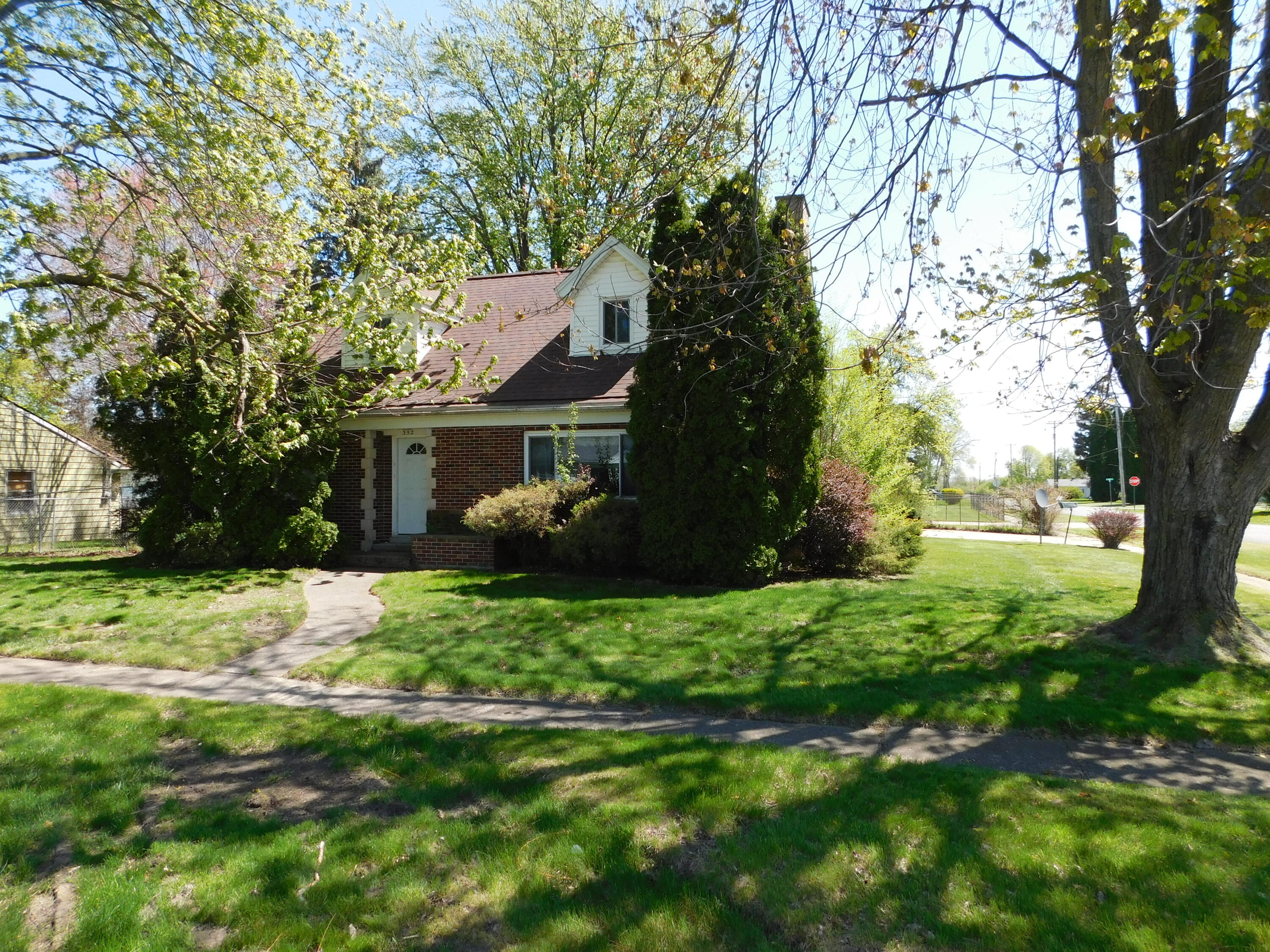 352 S 29th Street