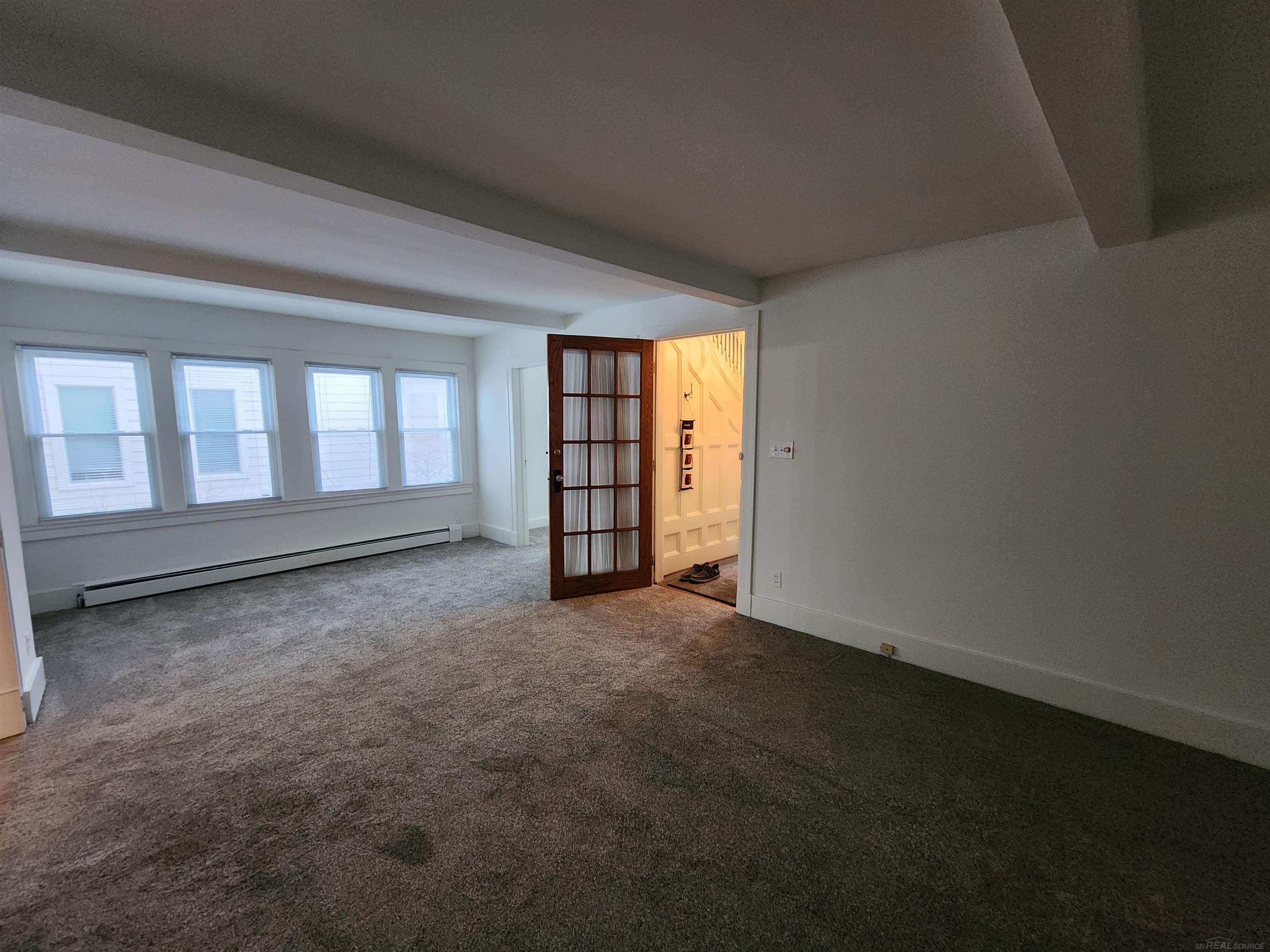 295 Rivard Boulevard