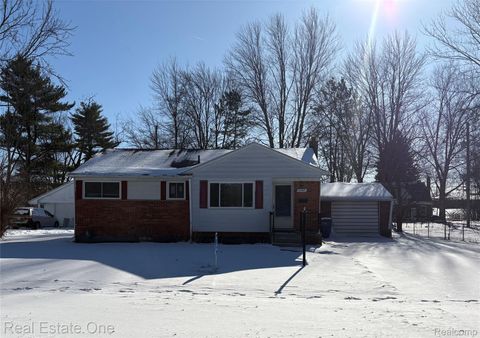 31941 Kathryn Street Garden City City MI 48135