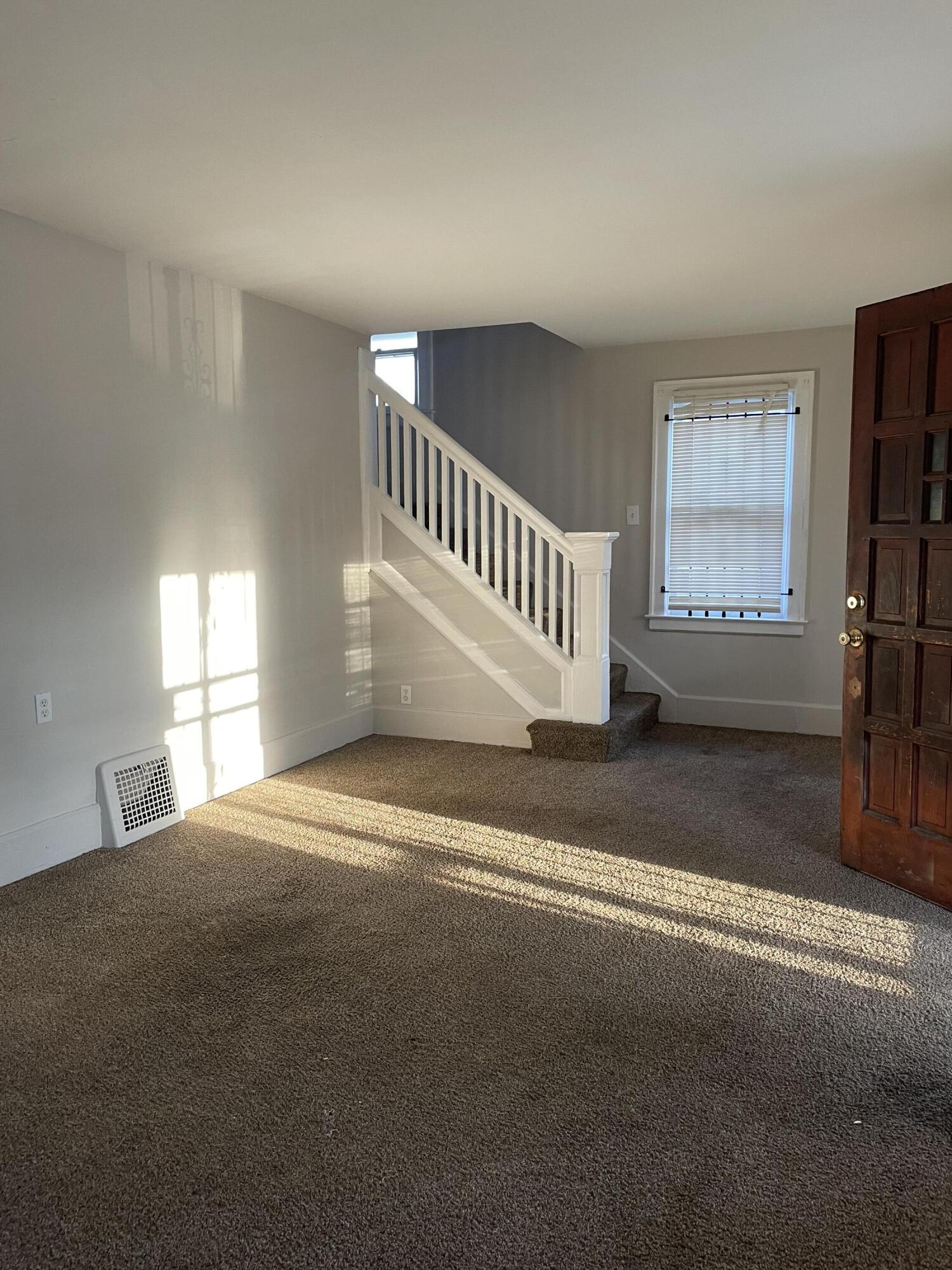 16816 Lamphere Street