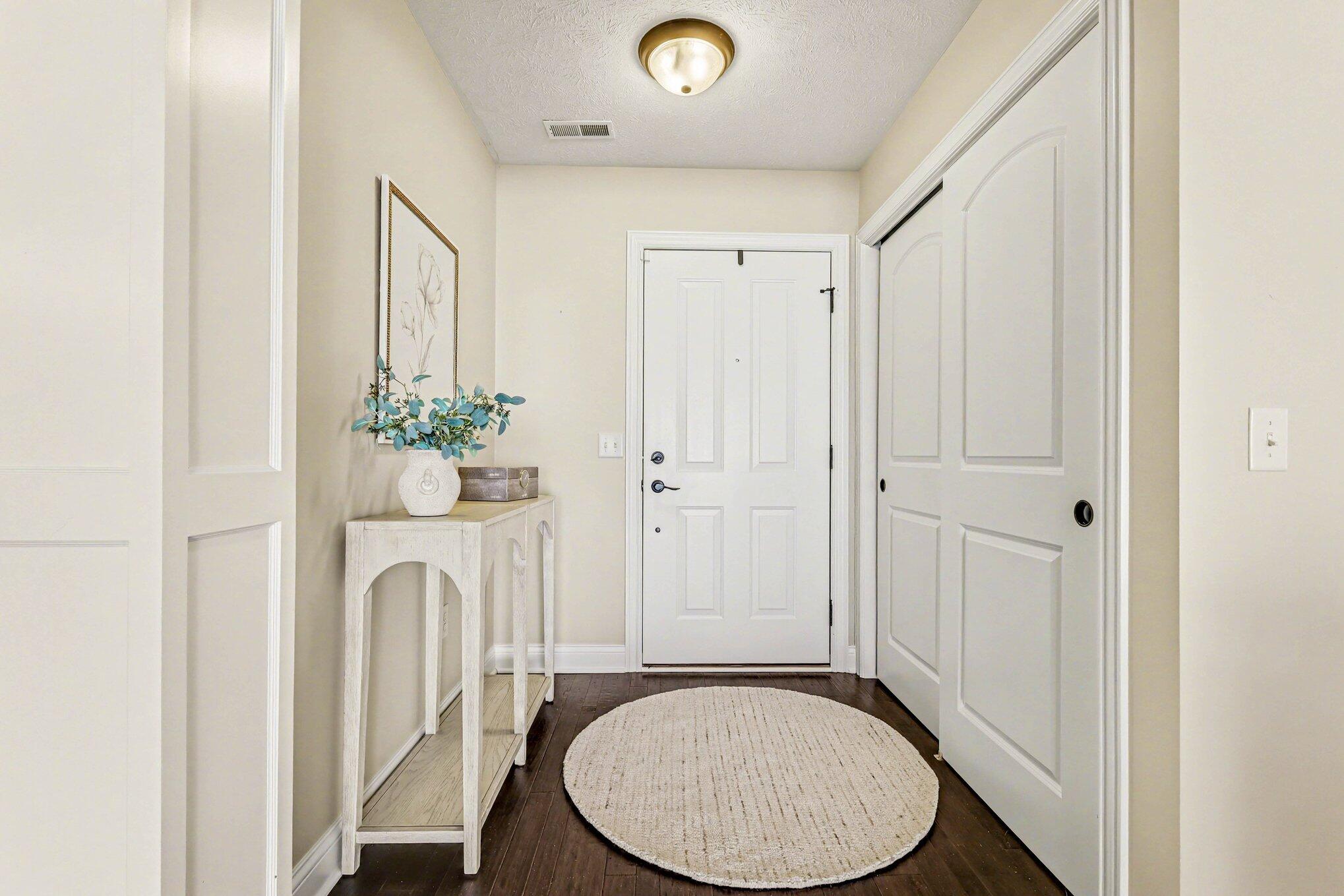 955 Bridge Walk Court SE