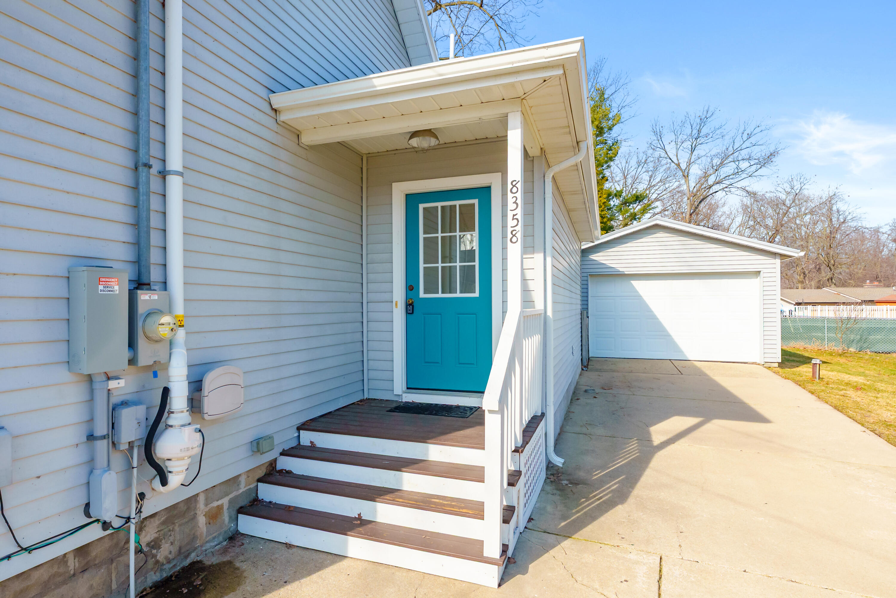 8358 W Long Lake Drive