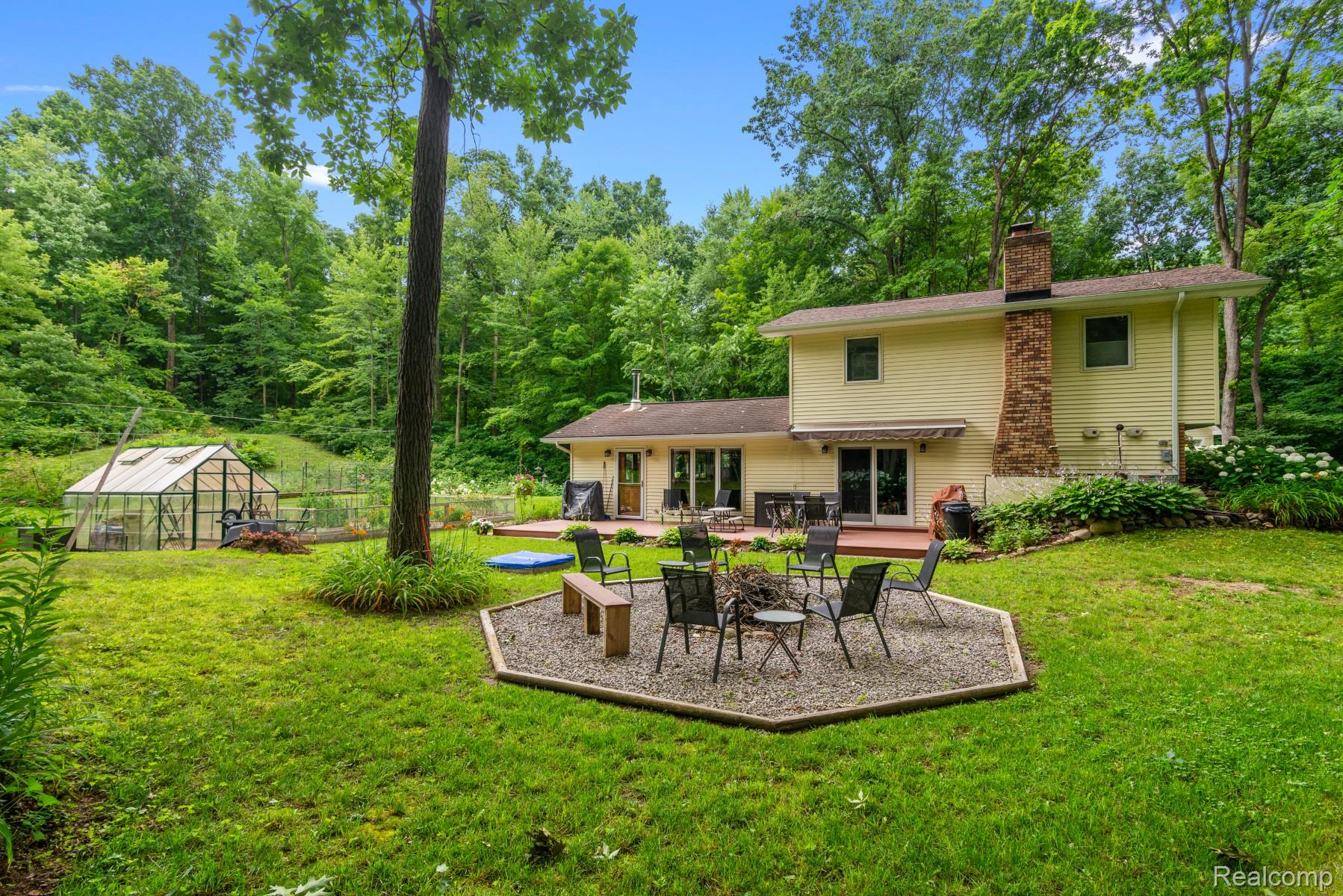 5500 Hartland Road