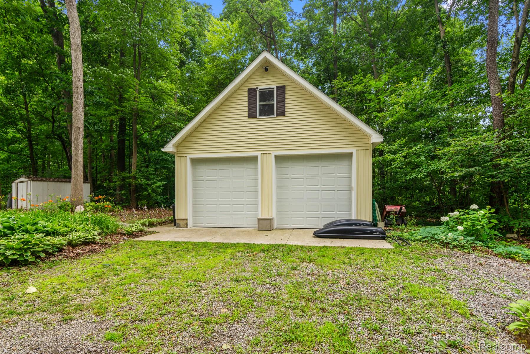5500 Hartland Road