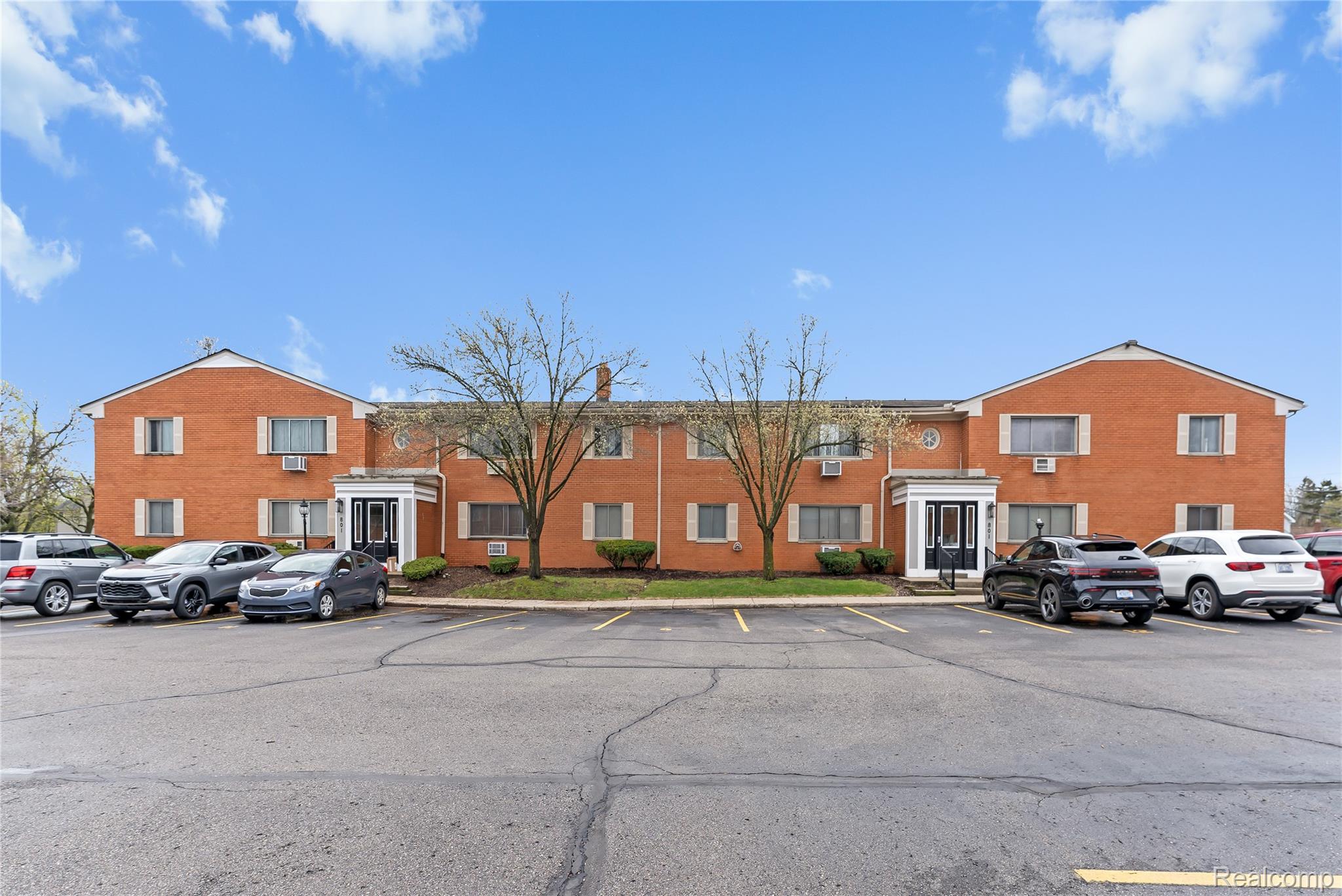 801 Plate Street 201