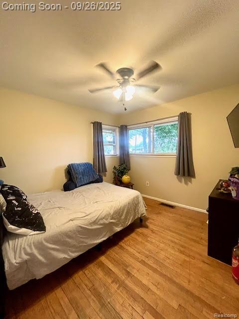 Madison Heights City, Michigan 48071, United States, 3 Bedrooms Bedrooms, ,2 BathroomsBathrooms,Residential,Pending,215485